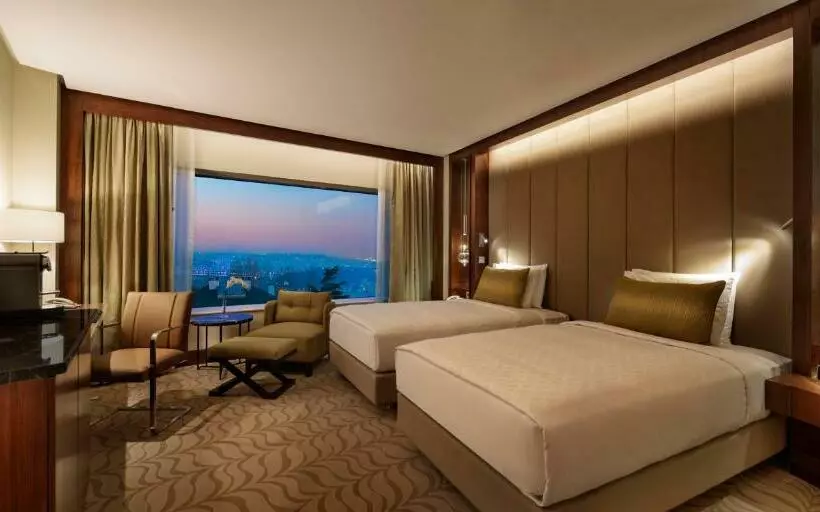 Family Room, Conrad Istanbul Bosphorus