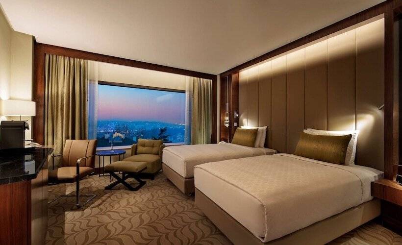 Deluxe Room, Conrad Istanbul Bosphorus