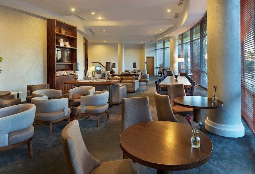 Family Suite, Conrad Istanbul Bosphorus