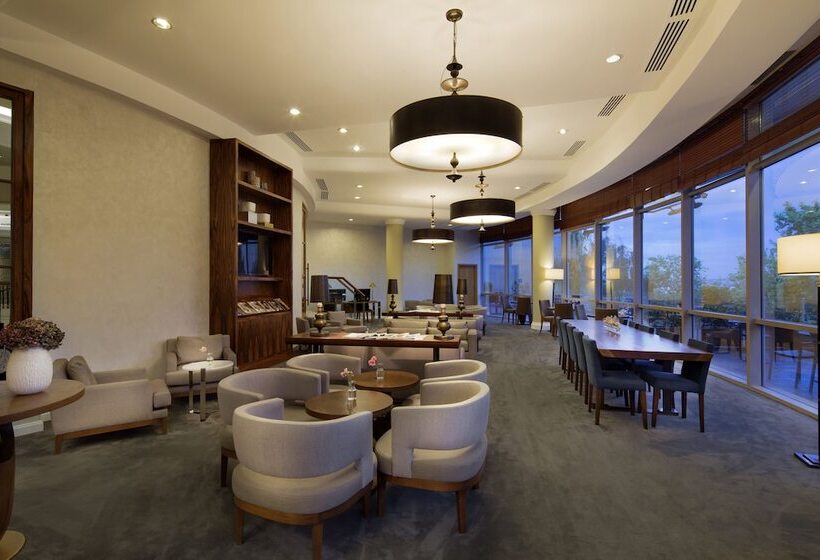 Family Suite, Conrad Istanbul Bosphorus