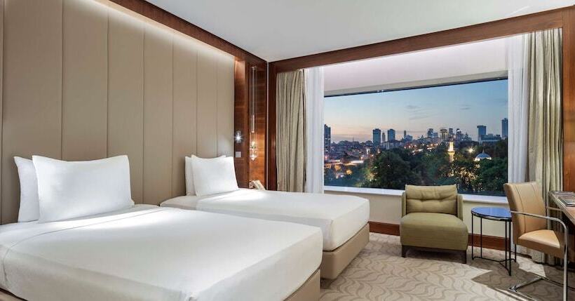 Family Suite, Conrad Istanbul Bosphorus
