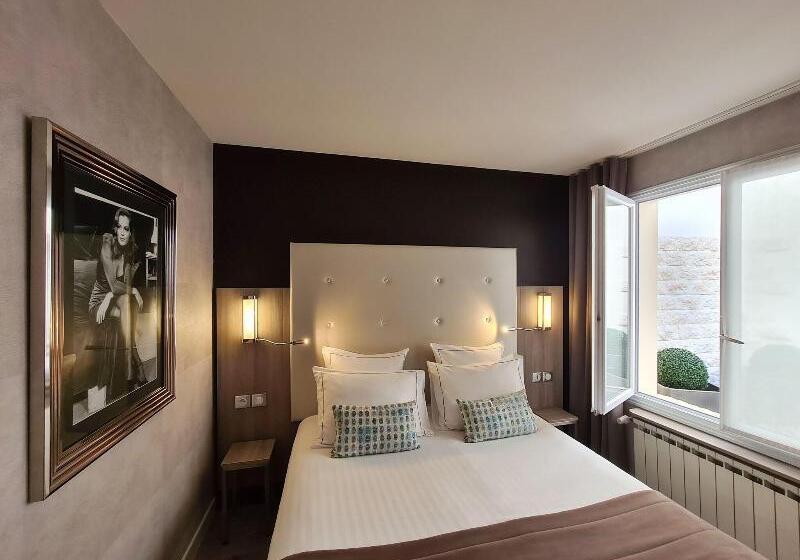 スタンダードルーム, De La Paix Tour Eiffel