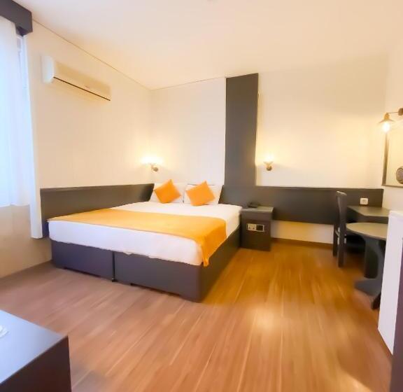 Quarto standart individual, Güleryüz 2