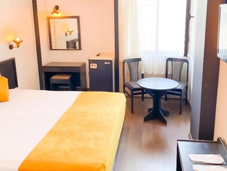 Quarto standard, Güleryüz 2