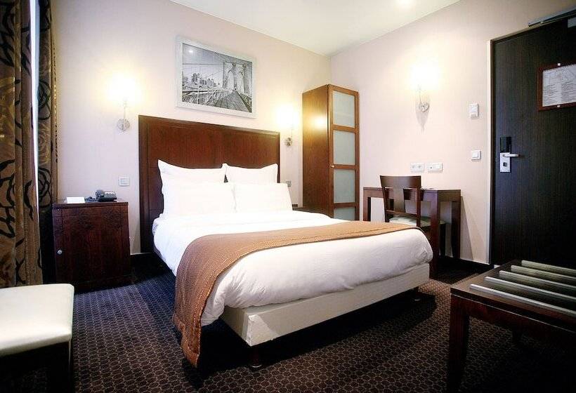 اتاق استاندارد یک نفره, Grand Hotel Francais