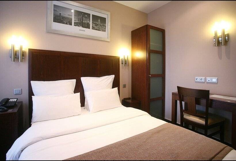 اتاق استاندارد یک نفره, Grand Hotel Francais