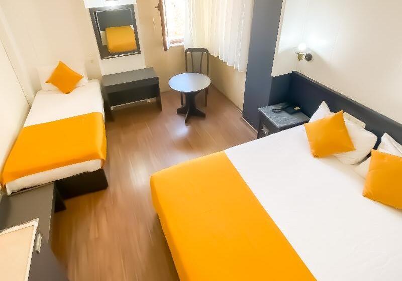 Quarto Triplo Standart, Güleryüz 2