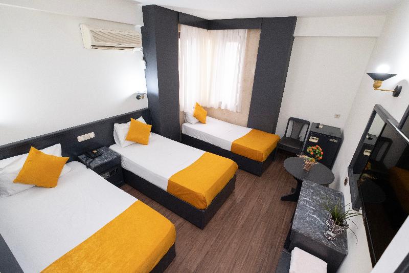 Quarto Triplo Standart, Güleryüz 2