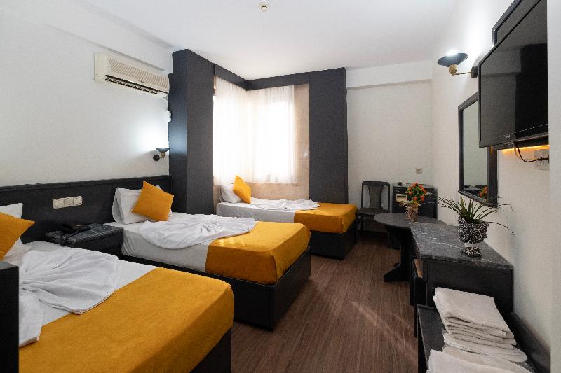 Quarto Triplo Standart, Güleryüz 2