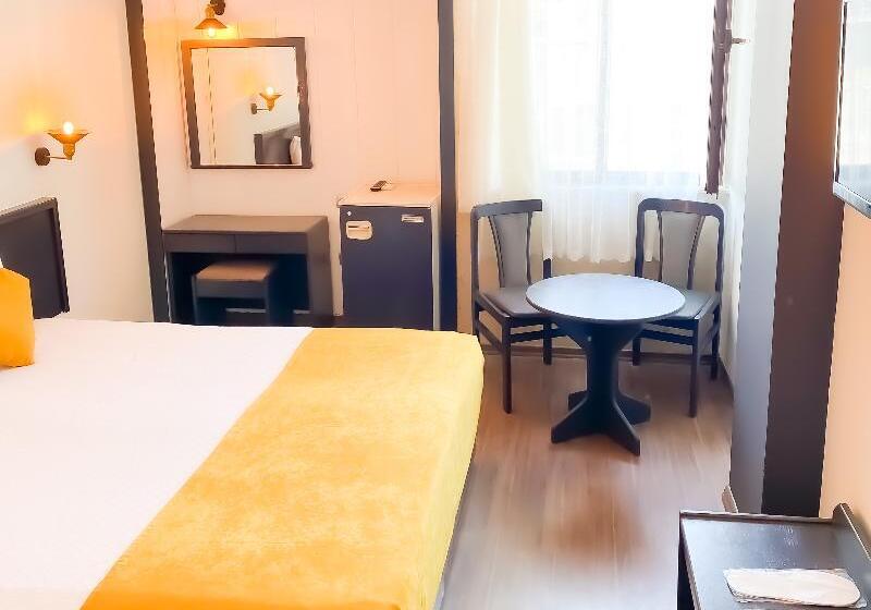 Quarto standard, Güleryüz 2