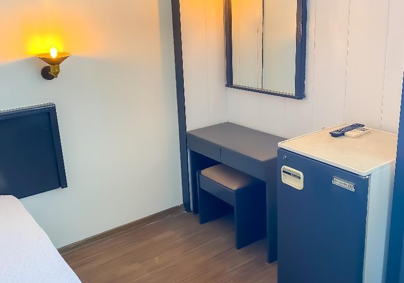 Quarto standard, Güleryüz 2