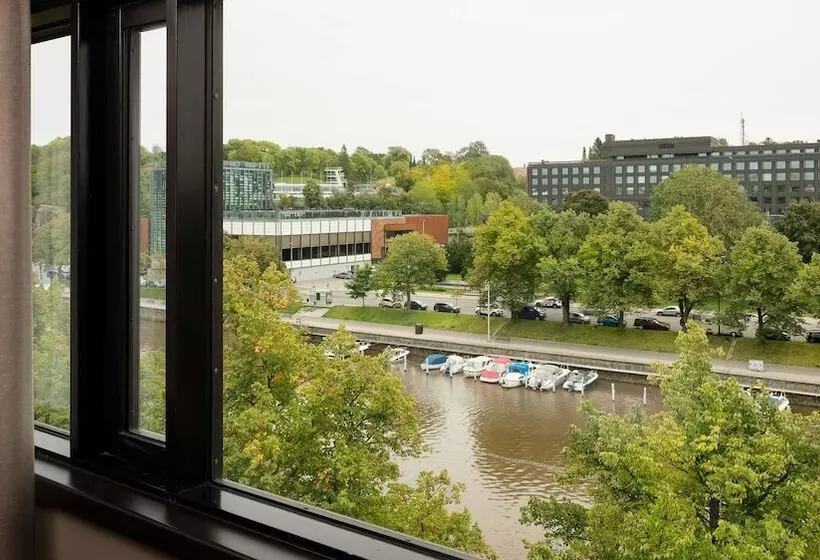 اتاق استاندارد با چشم‌انداز رودخانه, Radisson Blu Marina Palace Hotel, Turku