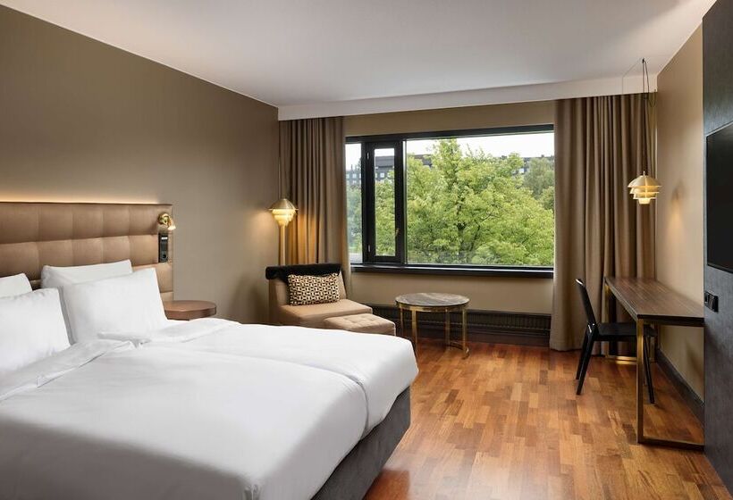 스탠다드 룸 강 전망, Radisson Blu Marina Palace Hotel, Turku