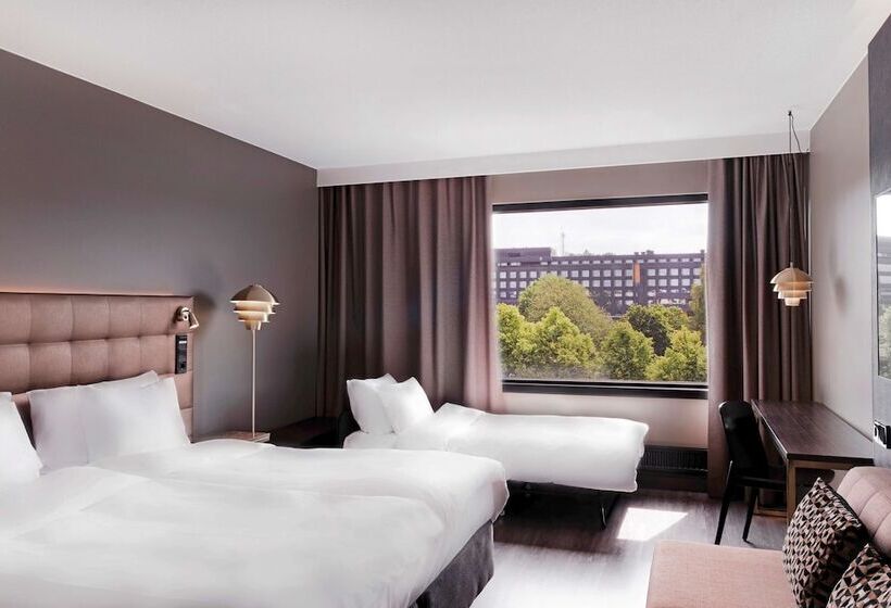 Номер Стандарт Вид на Реку, Radisson Blu Marina Palace Hotel, Turku