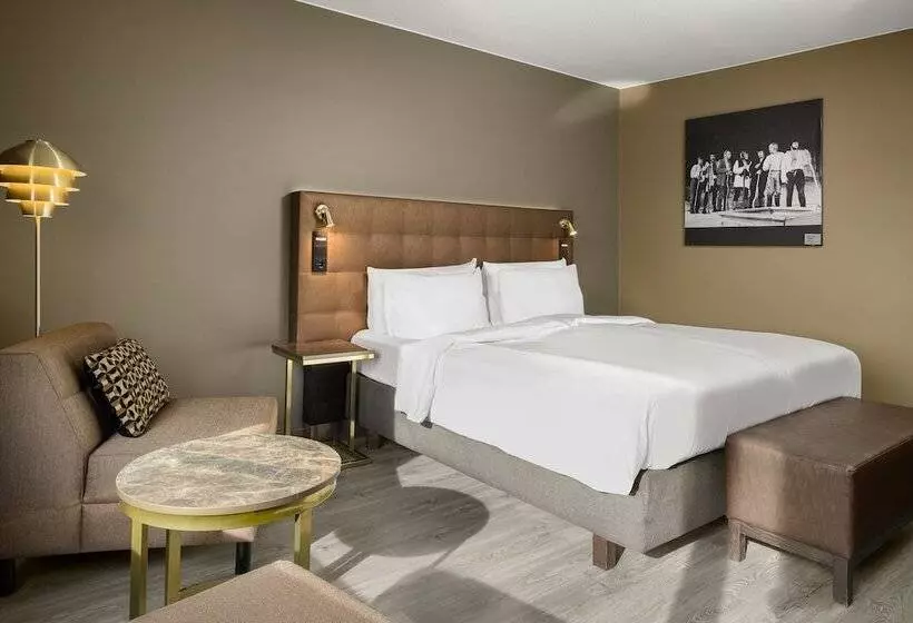 اتاق سوپریور با چشم‌انداز رودخانه, Radisson Blu Marina Palace Hotel, Turku