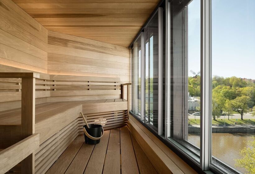 이그제큐티브 스위트, Radisson Blu Marina Palace Hotel, Turku