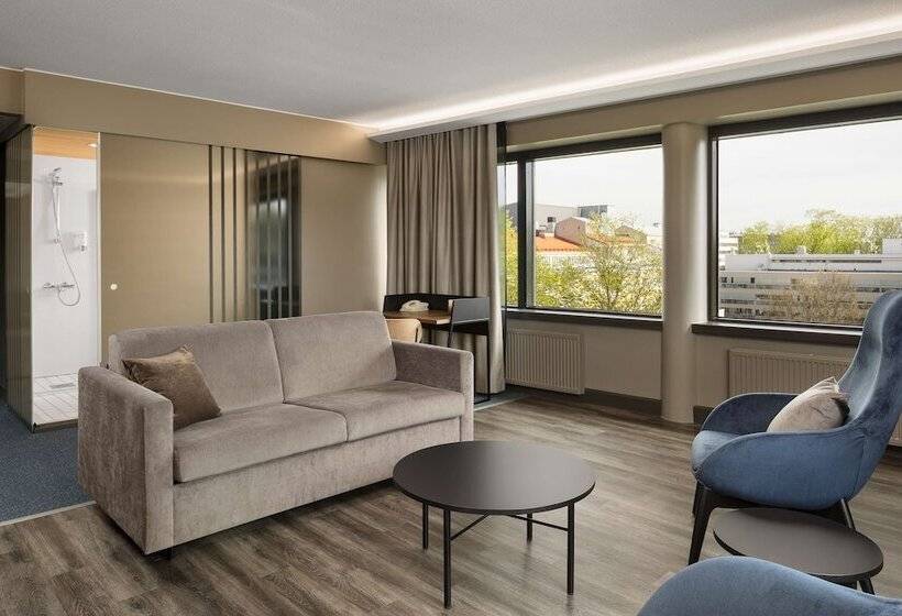 이그제큐티브 스위트, Radisson Blu Marina Palace Hotel, Turku