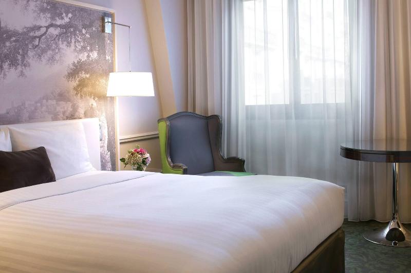 デラックスルーム, Renaissance Paris Nobel Tour Eiffel