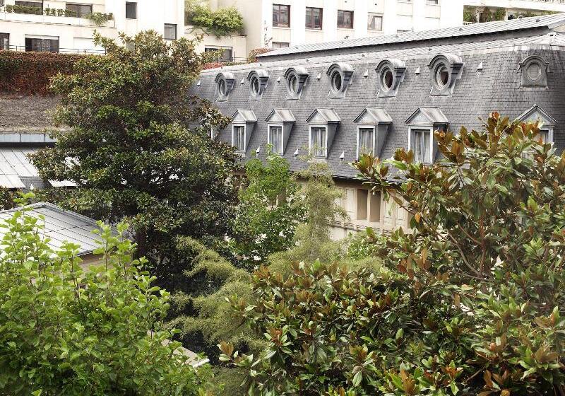 غرفة ديلوكس ذات إطلالة, Renaissance Paris Nobel Tour Eiffel