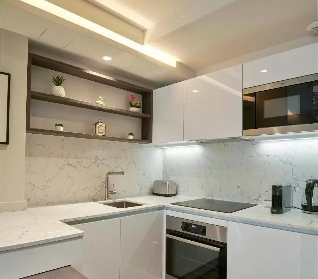 استودیوی سوپریور, Roi De Sicile Rivoli Luxury Apartment