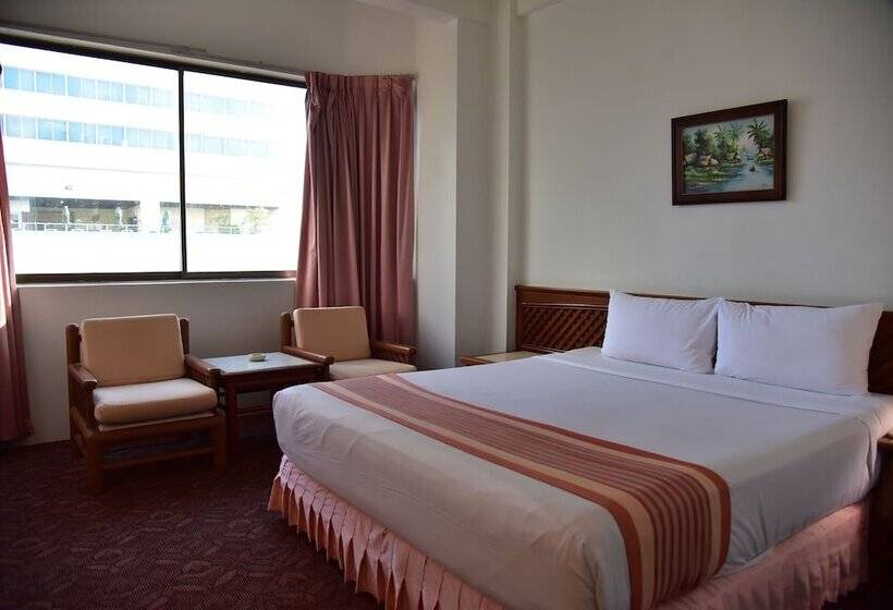 스탠다드 룸, The Regency Hotel Hatyai