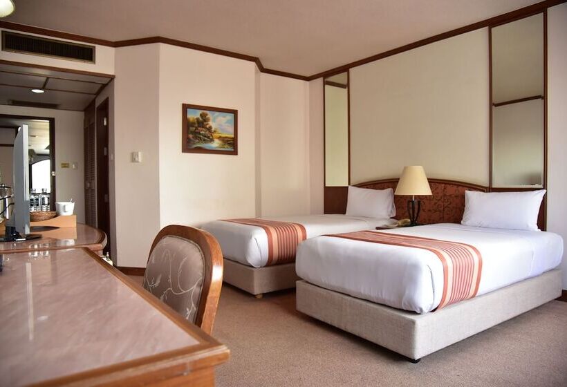 디럭스 룸, The Regency Hotel Hatyai