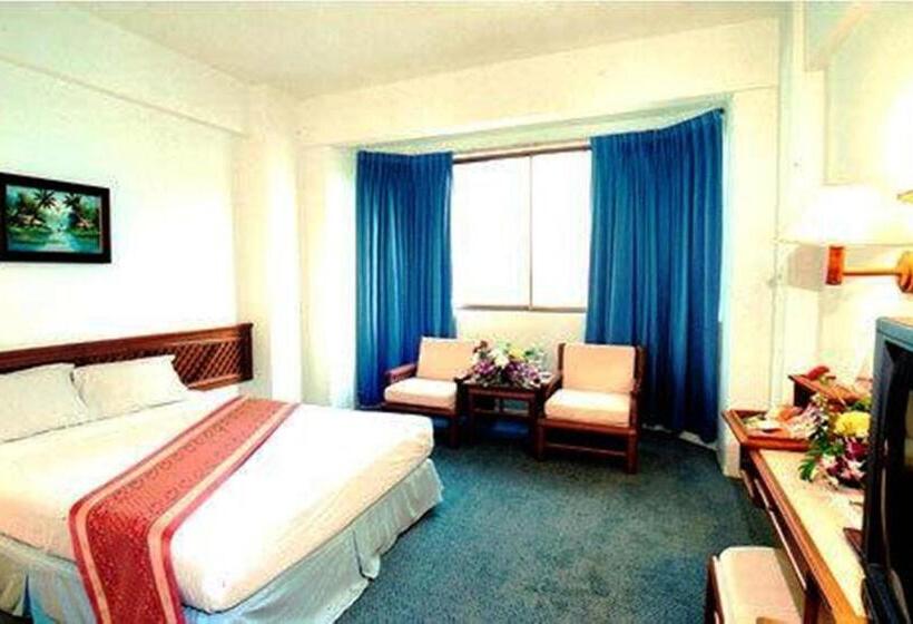 디럭스 룸, The Regency Hotel Hatyai