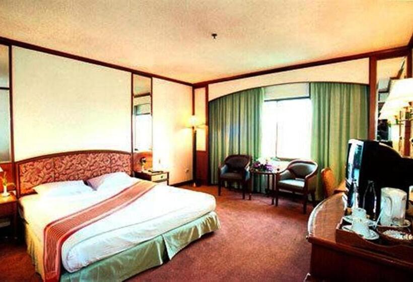 디럭스 룸, The Regency Hotel Hatyai