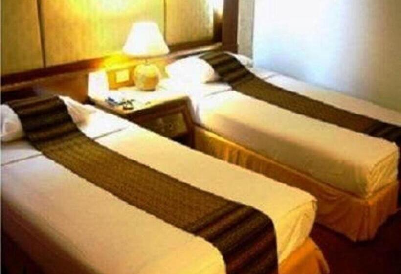디럭스 룸, The Regency Hotel Hatyai
