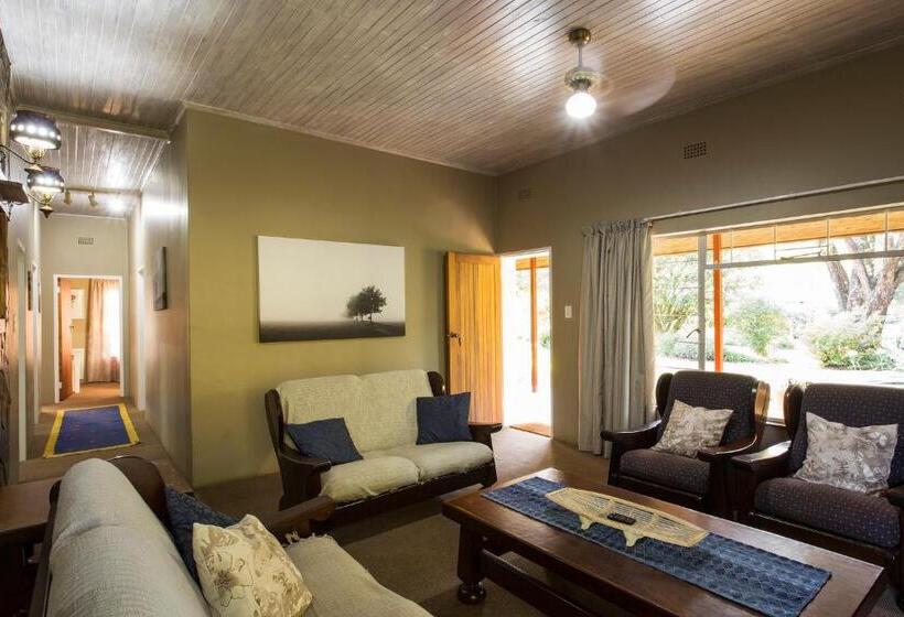 Шале 1 Спальня, Merry Pebbles Resort