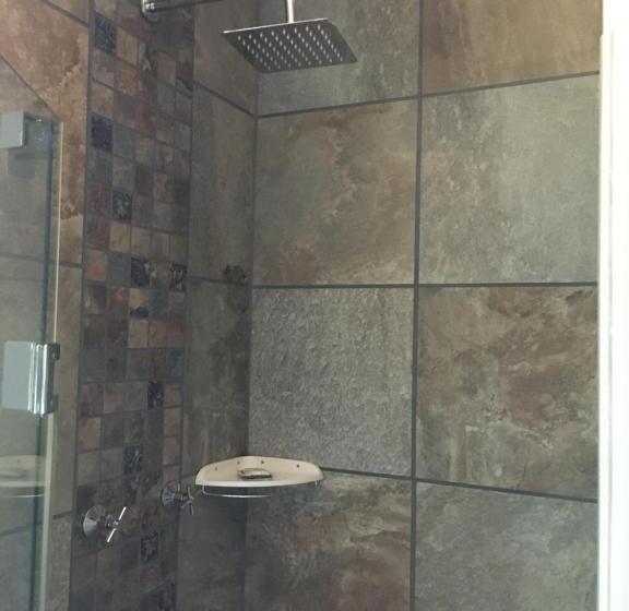 标准平房, Merry Pebbles Resort