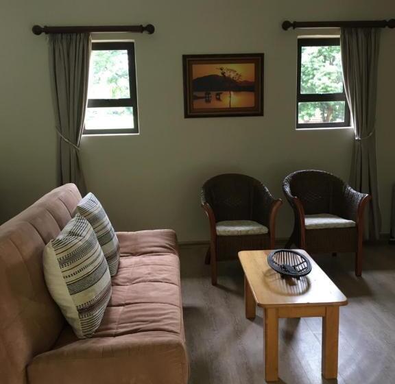 标准平房, Merry Pebbles Resort