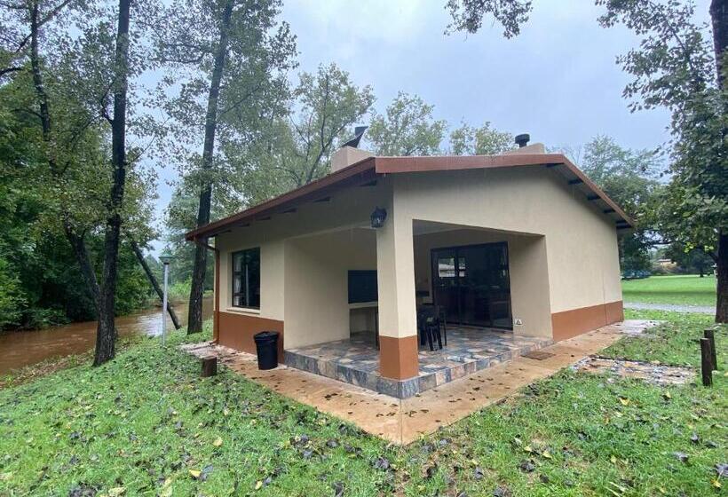 标准平房, Merry Pebbles Resort