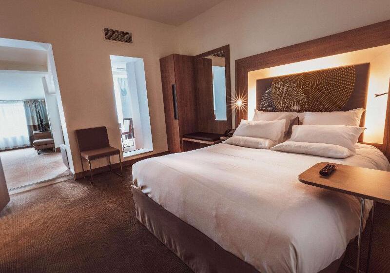 Президентский Люкс, Novotel Toulouse Centre Wilson