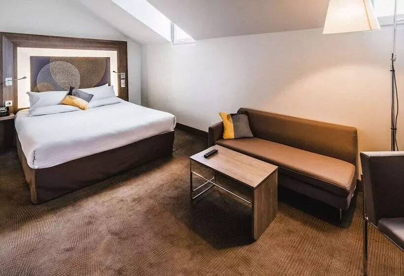 سوییت سوپریور, Novotel Toulouse Centre Wilson