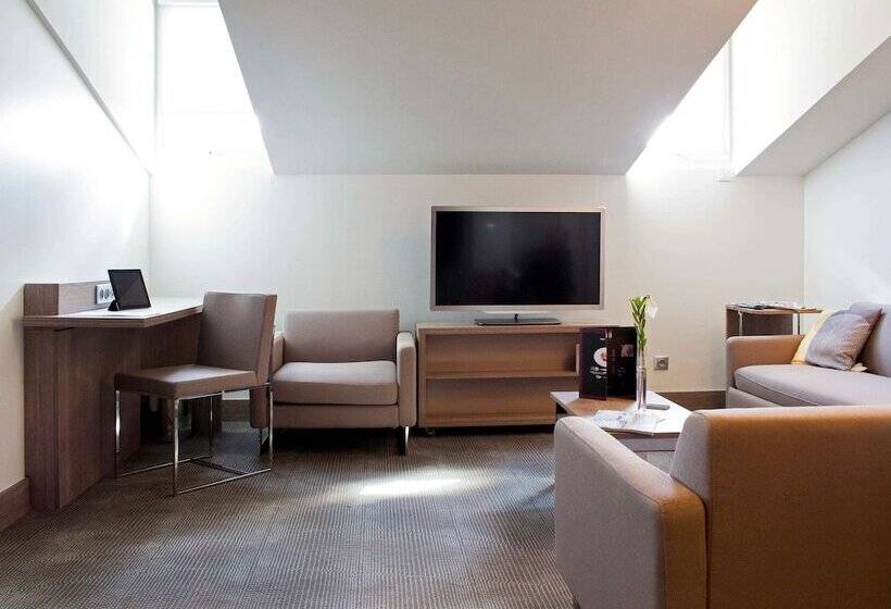 سوییت سوپریور, Novotel Toulouse Centre Wilson