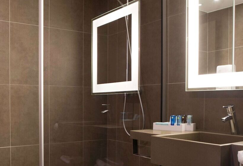 اتاق استاندارد, Novotel Toulouse Centre Wilson