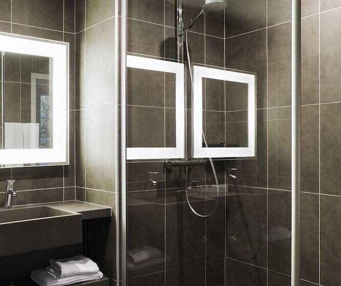 Люкс Superior, Novotel Toulouse Centre Wilson