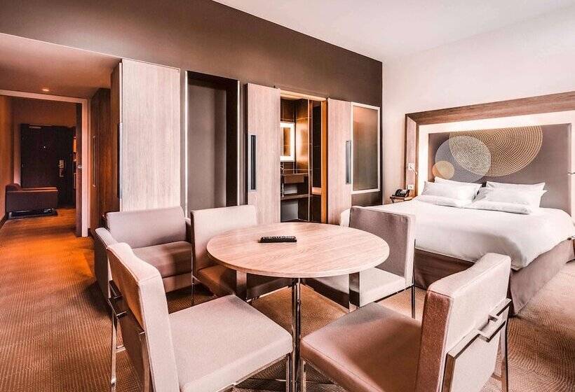 سوییت سوپریور, Novotel Toulouse Centre Wilson