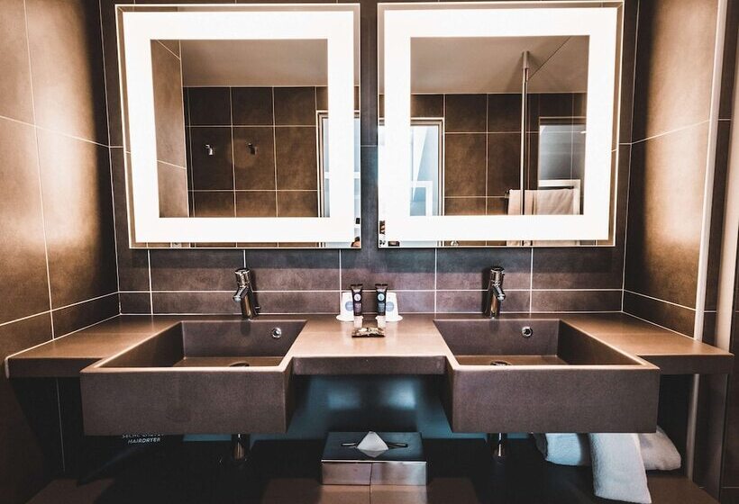 Номер Superior, Novotel Toulouse Centre Wilson