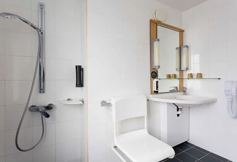 Standard-invahuone, B&b Hotel Reims Centre Erlon