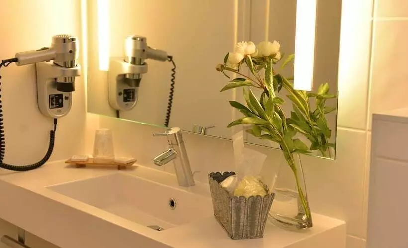 اتاق خانوادگی, Best Western Plus D Europe Et D Angleterre