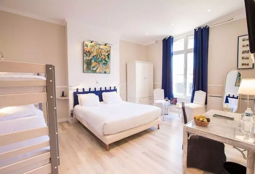 Quarto Familiar, Chenal