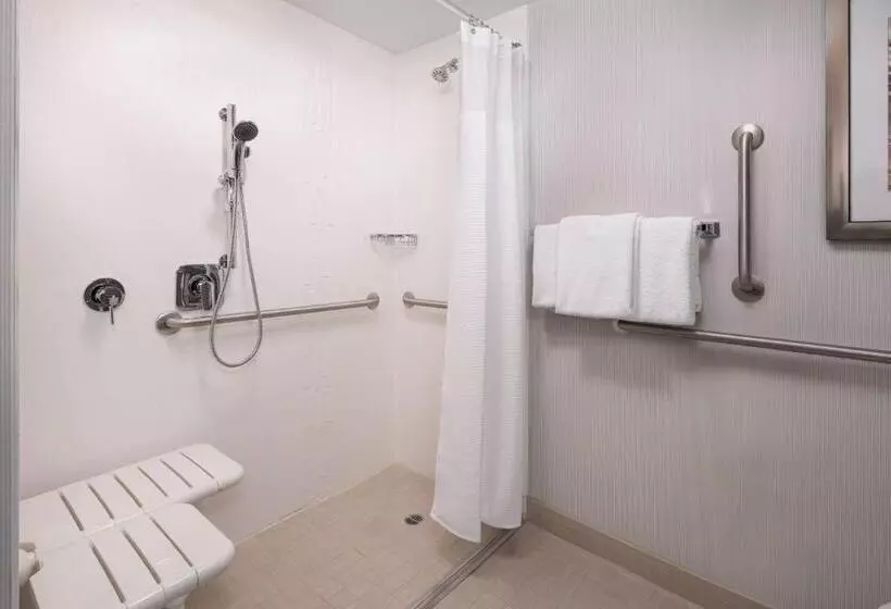 اتاق استاندارد, Courtyard By Marriott Las Vegas Convention Center