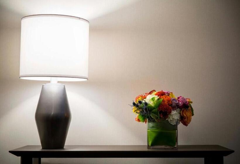 غرفة قياسية فردية, Crowne Plaza Atlanta Midtown, An Ihg