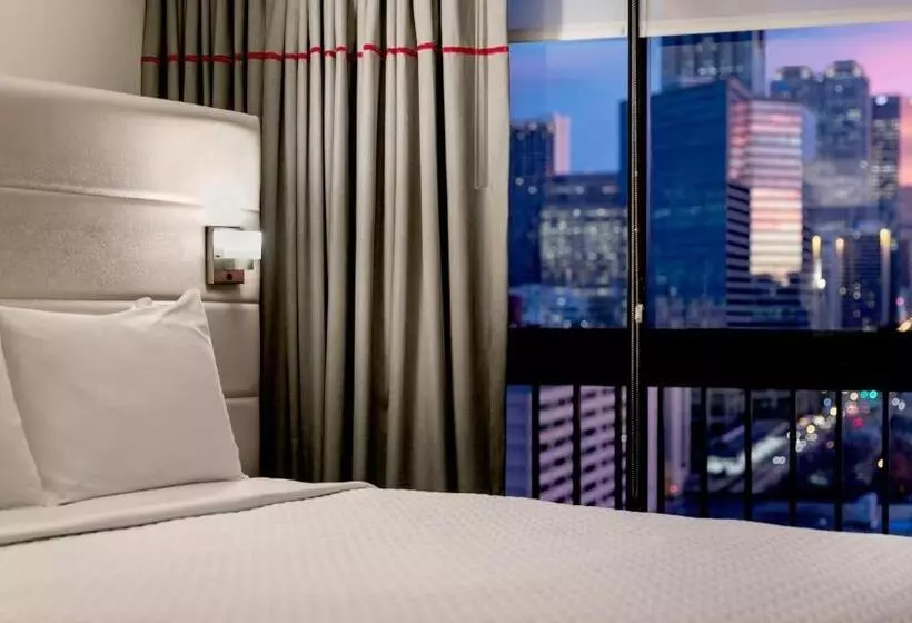 スタンダードルーム, Crowne Plaza Atlanta  Midtown, An Ihg