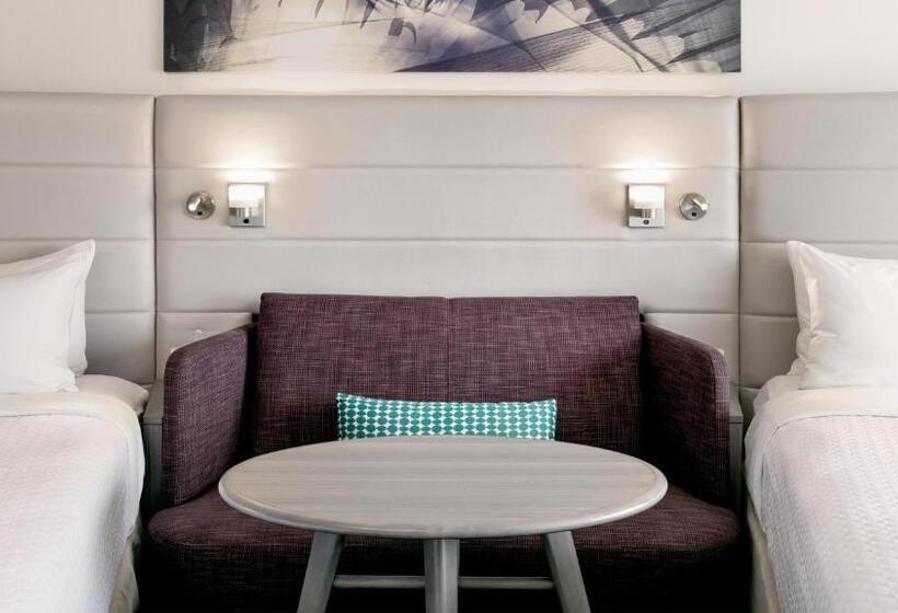 غرفة قياسية, Crowne Plaza Atlanta Midtown, An Ihg