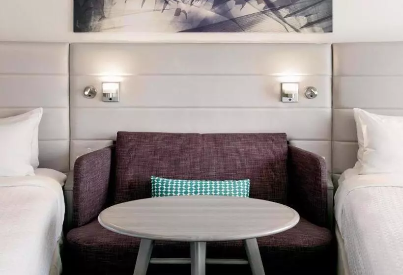 スタンダードルーム, Crowne Plaza Atlanta  Midtown, An Ihg