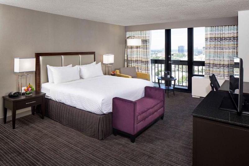 غرفة قياسية سرير كينج, Crowne Plaza Atlanta Midtown, An Ihg