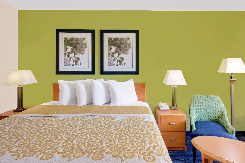 חדר סטנדרט עם מיטת קינג, Days Inn By Wyndham Easton